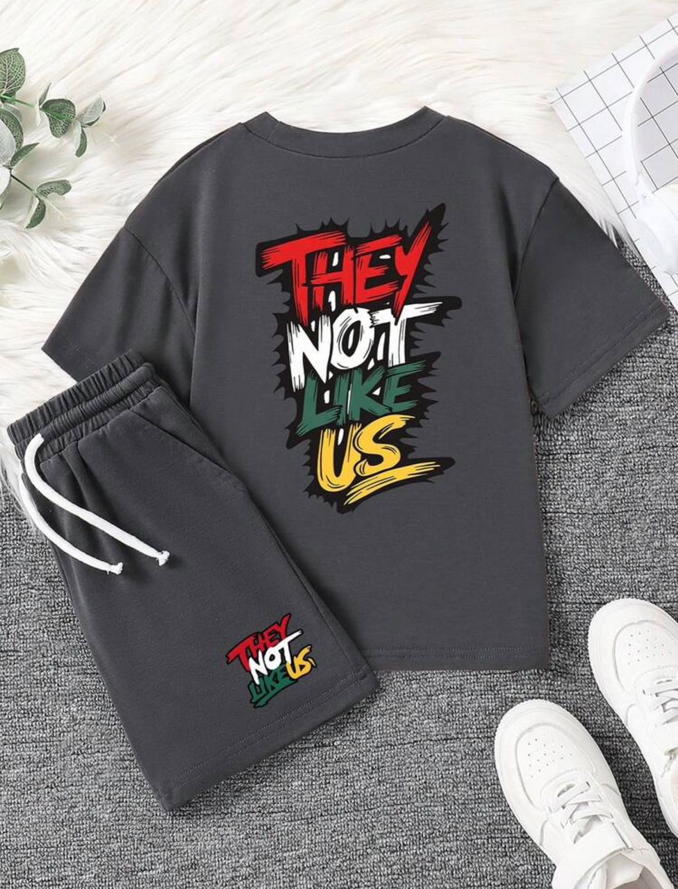 Complet fashion Not like US